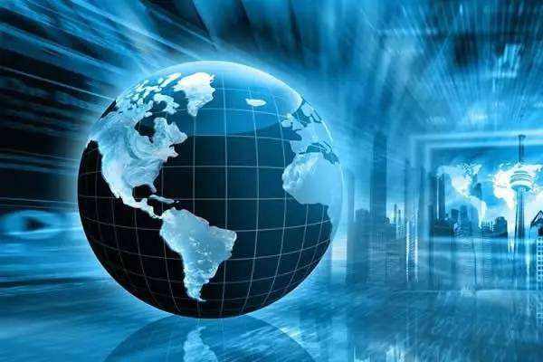 信息工程與軟件工程的差異及在呼叫中心服務中的應用